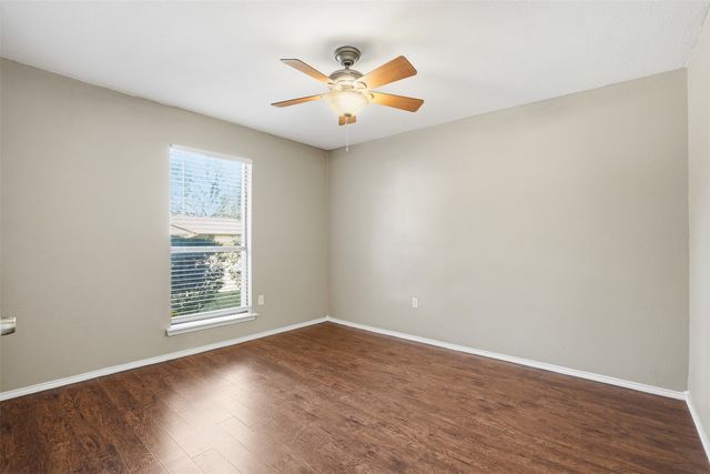 3906 Cedarwood Court, Arlington, TX 76017