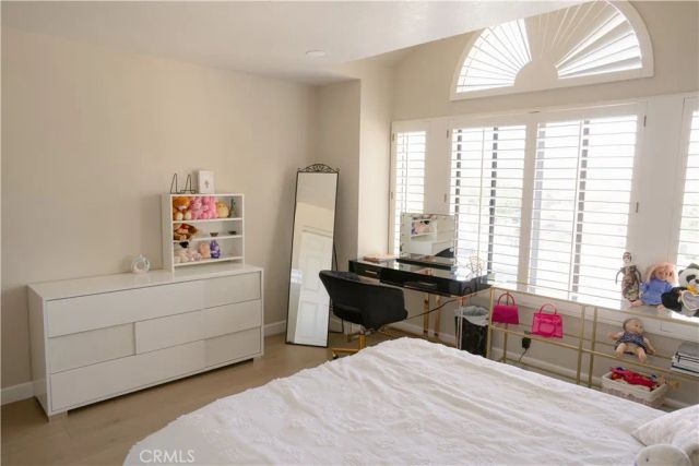 3060 Sioux Court, Simi Valley, CA 93063