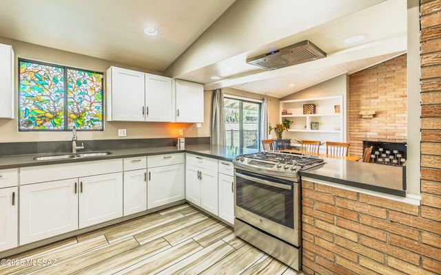 1342 W Schafer Drive, Tucson, AZ 85705