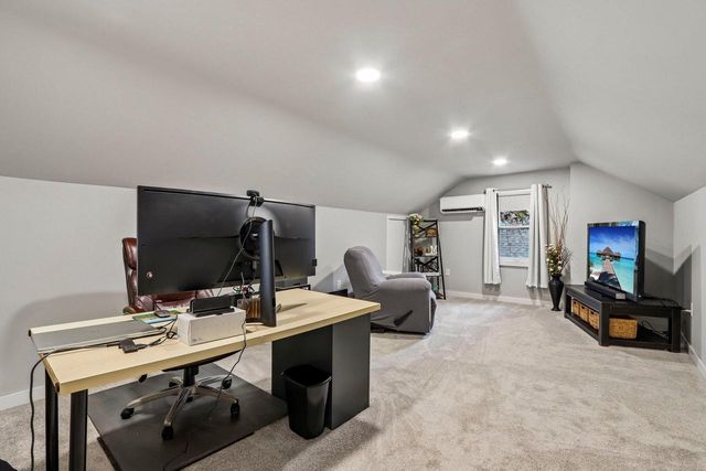 3311 N 82nd STREET, Milwaukee, WI 53222