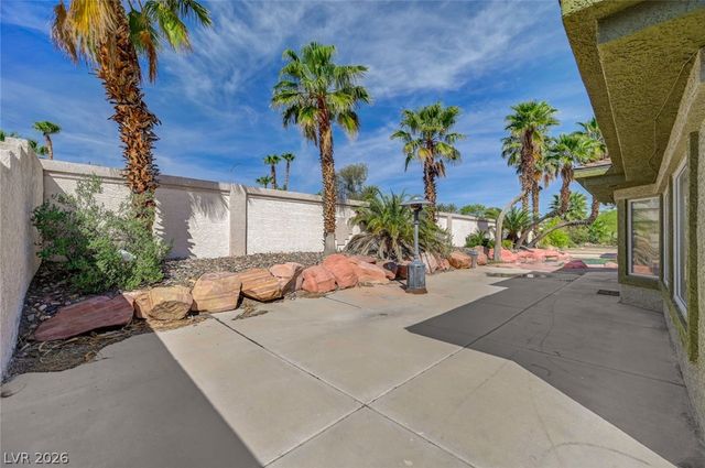 3125 Shadowleaf Court, Las Vegas, NV 89117