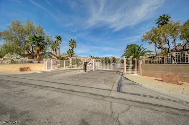 3125 Shadowleaf Court, Las Vegas, NV 89117