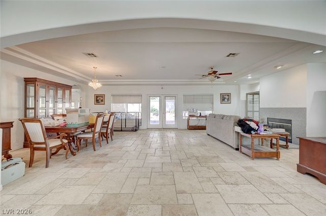 3125 Shadowleaf Court, Las Vegas, NV 89117