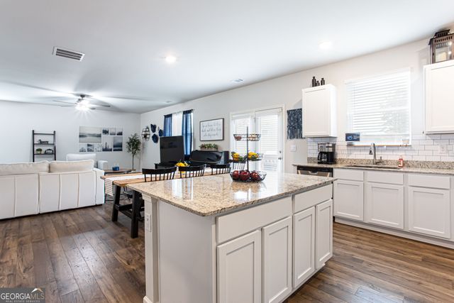 11 Grand Hickory Way, Dawsonville, GA 30534