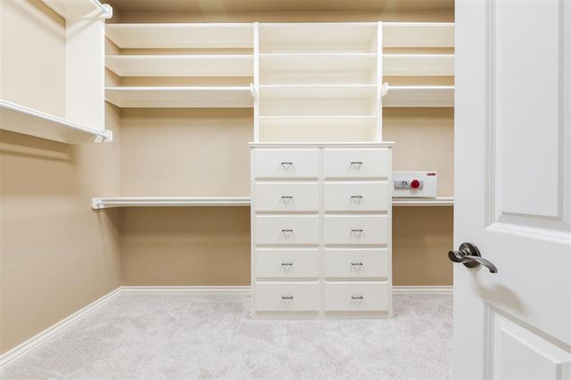 1021 Villas Creek Drive, Edmond, OK 73003