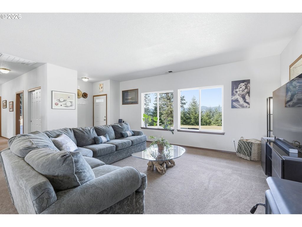 Image 13 of property listing at 16250 Nw Moores Valley Rd, Yamhill, OR 97148