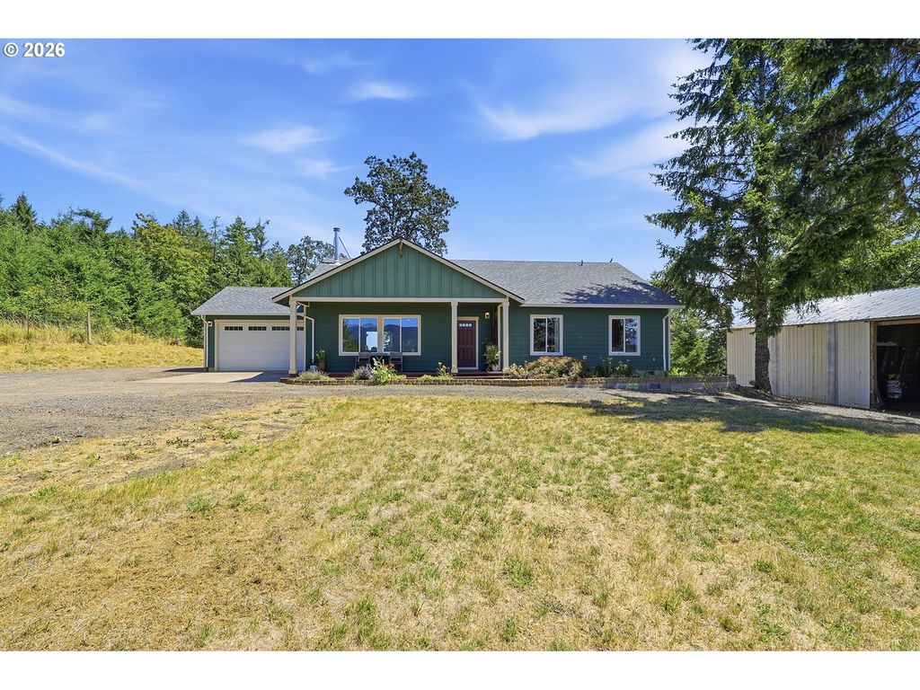 Image 5 of property listing at 16250 Nw Moores Valley Rd, Yamhill, OR 97148