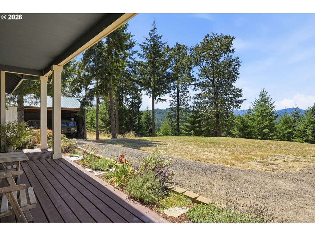 Image 7 of property listing at 16250 Nw Moores Valley Rd, Yamhill, OR 97148