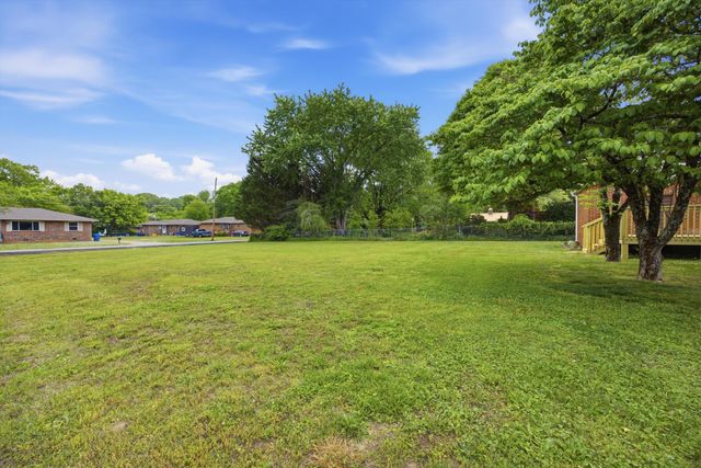 111 Passons Road, Chattanooga, TN 37415