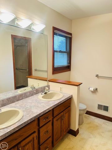 4102 James Court, Fort Gratiot Twp, MI 48059