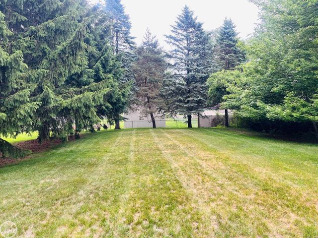 4102 James Court, Fort Gratiot Twp, MI 48059