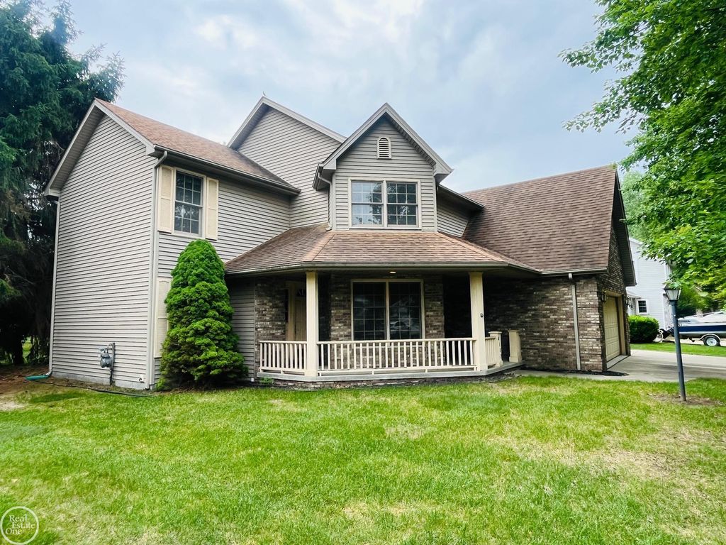 4102 James Court, Fort Gratiot Twp, MI 48059