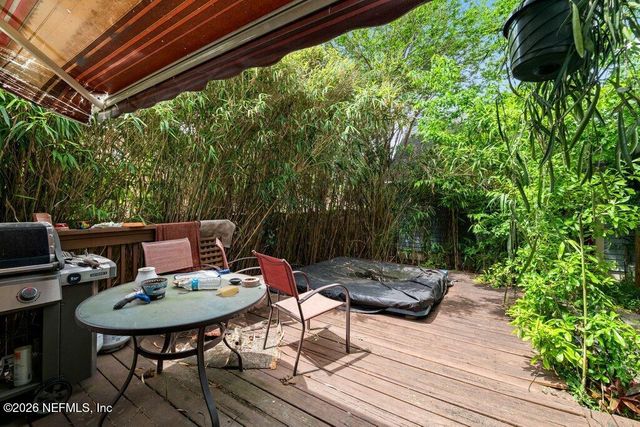 1820 N MARKET Street, Jacksonville, FL 32206