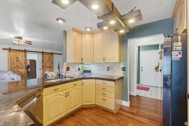 11268 S 2865 W, South Jordan, UT 84095