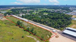 17319 Hufsmith Kohrville Road, Tomball, TX 77375