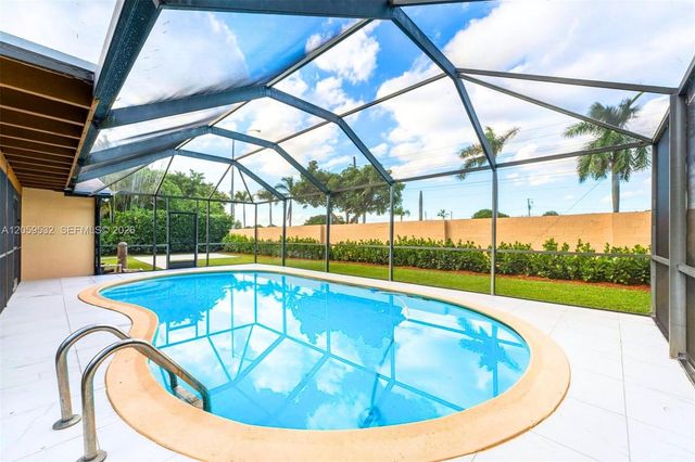 10835 SW 152nd Ter, Miami, FL 33157