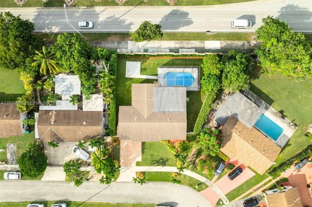 10835 SW 152nd Ter, Miami, FL 33157