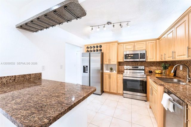 10835 SW 152nd Ter, Miami, FL 33157