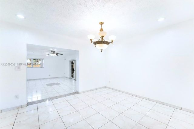 10835 SW 152nd Ter, Miami, FL 33157