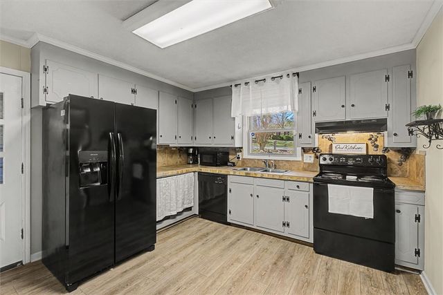 305 Clearview Drive, Anderson, SC 29625