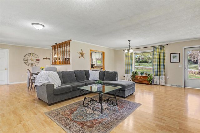 305 Clearview Drive, Anderson, SC 29625