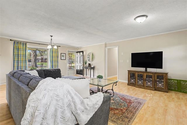 305 Clearview Drive, Anderson, SC 29625