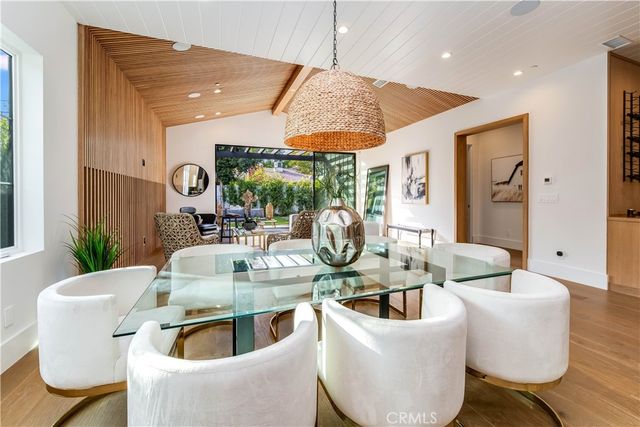 5323 Allott Avenue, Sherman Oaks, CA 91401