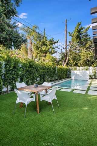 5323 Allott Avenue, Sherman Oaks, CA 91401