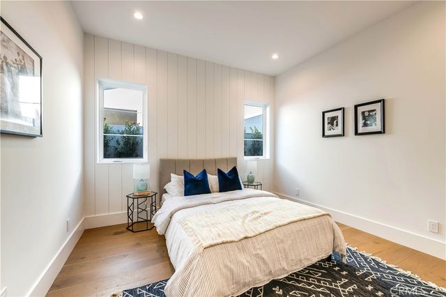 5323 Allott Avenue, Sherman Oaks, CA 91401