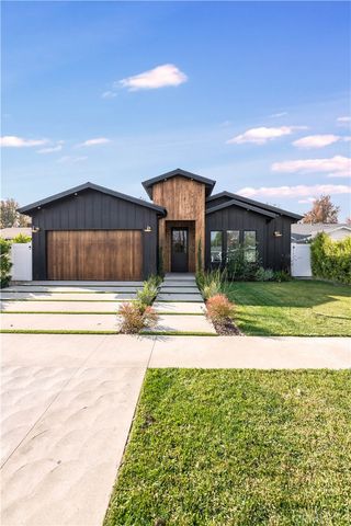 5323 Allott Avenue, Sherman Oaks, CA 91401