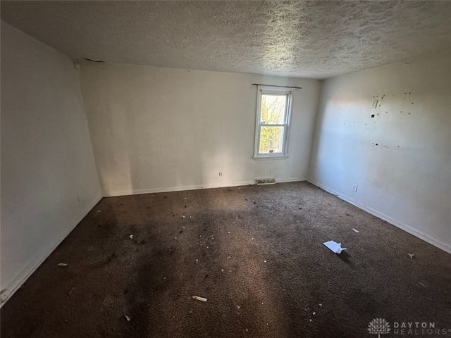 2612 N Gettysburg Avenue, Dayton, OH 45406