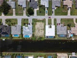 3315 SW 11th CT, Cape Coral, FL 33914