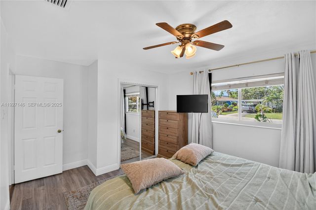 554 NW 46th St 0, Oakland Park, FL 33309