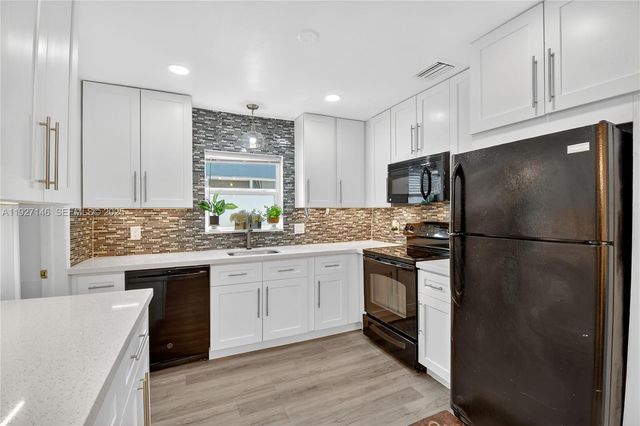 554 NW 46th St 0, Oakland Park, FL 33309