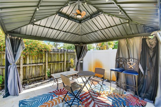 554 NW 46th St 0, Oakland Park, FL 33309