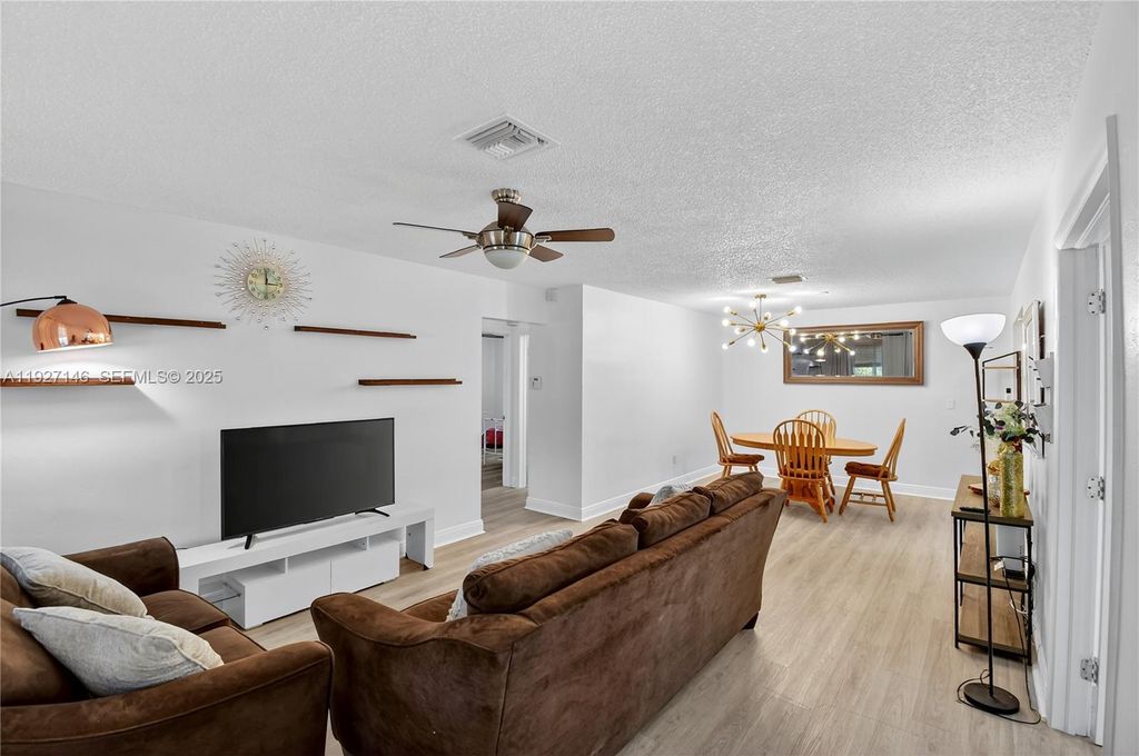 554 NW 46th St 0, Oakland Park, FL 33309