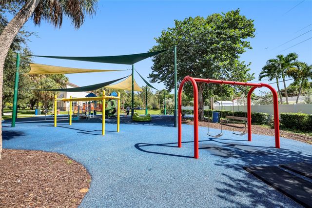 1300 SW 19th Avenue, Fort Lauderdale, FL 33312