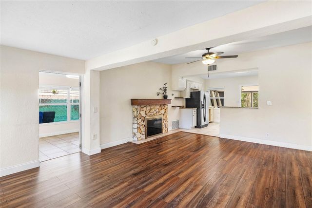 1300 SW 19th Avenue, Fort Lauderdale, FL 33312