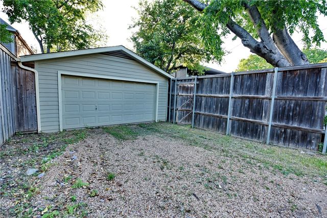 8502 Ridgelea Street, Dallas, TX 75209