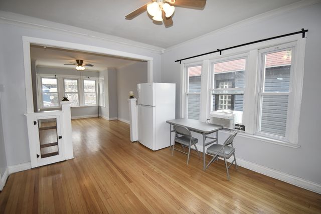 5612 S Sawyer Avenue 2, Chicago, IL 60629