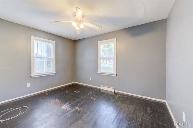 149 Flora Drive, St Louis, MO 63135