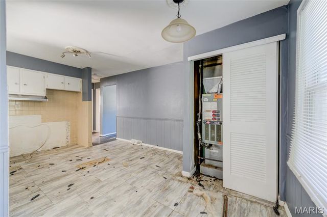 149 Flora Drive, St Louis, MO 63135