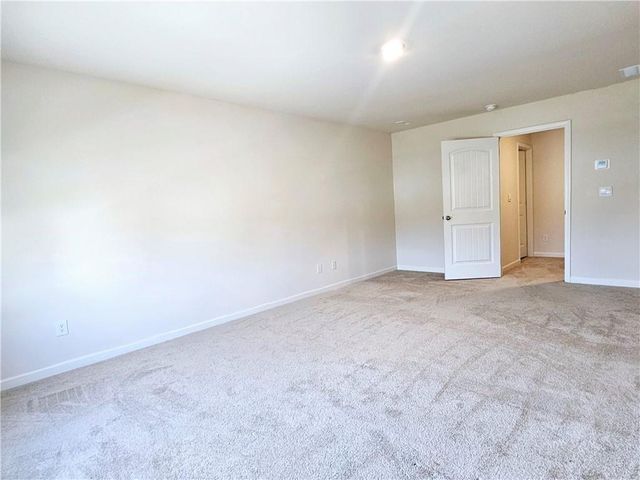 306 Walnut Grove Way, Pendergrass, GA 30567