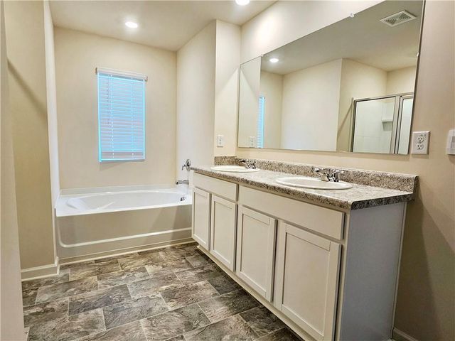 306 Walnut Grove Way, Pendergrass, GA 30567