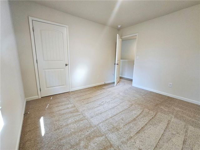 306 Walnut Grove Way, Pendergrass, GA 30567