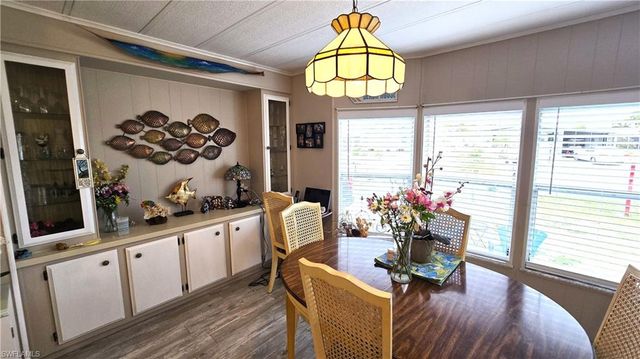 1480 Blue Heron DR, Englewood, FL 34224