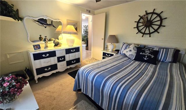 1480 Blue Heron DR, Englewood, FL 34224