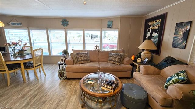 1480 Blue Heron DR, Englewood, FL 34224