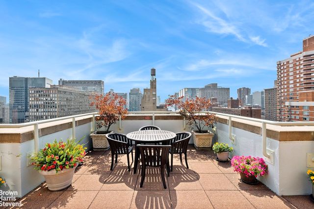 250 E 30th St Apt 3C, New York City, NY 10016