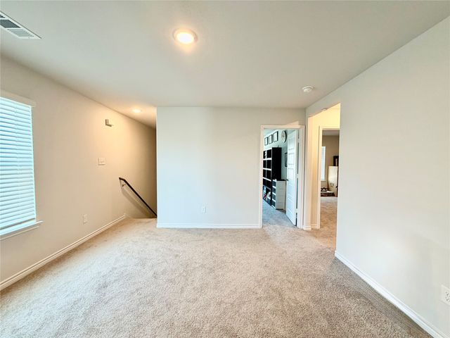 5664 Shore Point Trail, Fort Worth, TX 76119